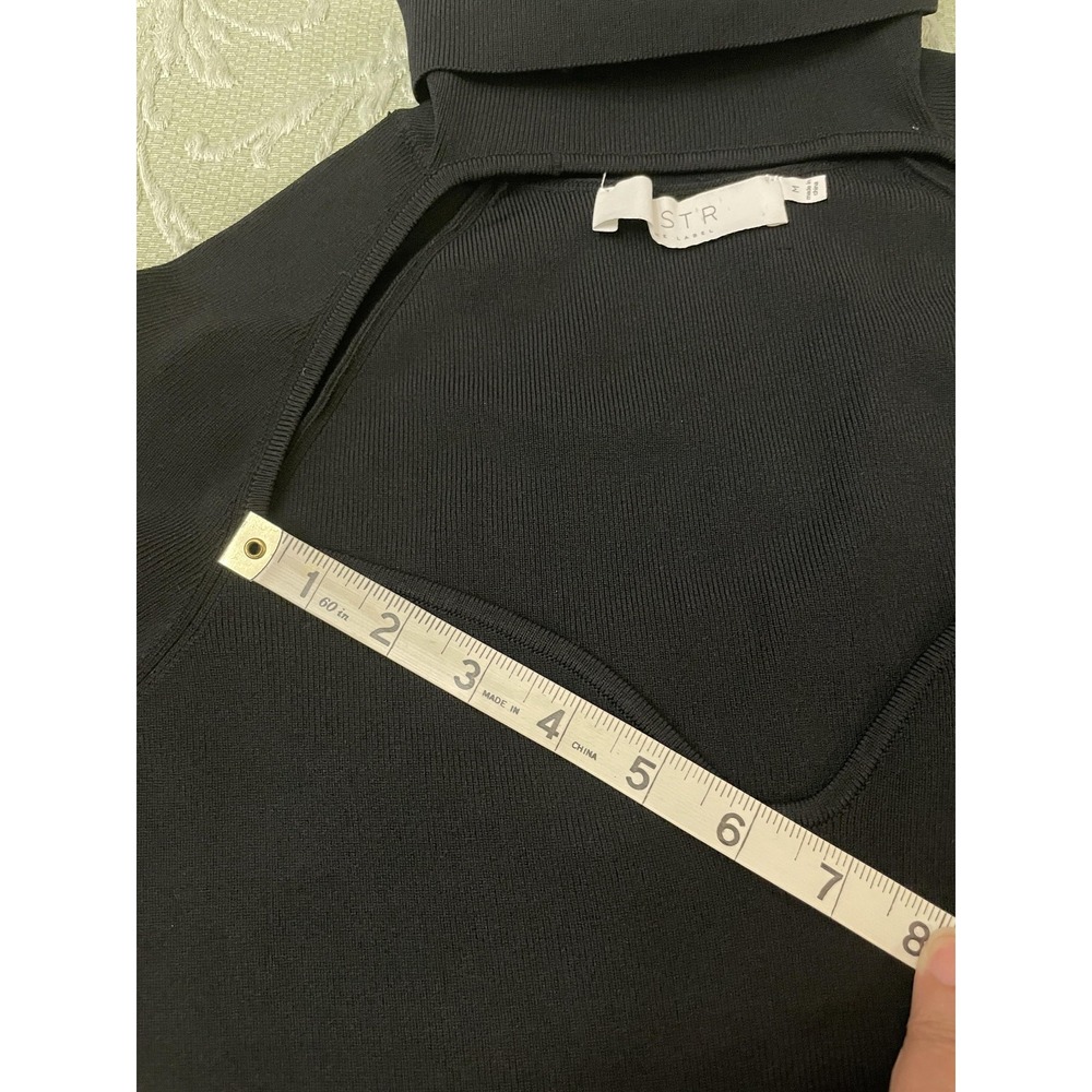 ASTR The Label Sweater Womens Medium Black Cutout Turtleneck Long Sleeve AT17392 - Picture 14 of 16